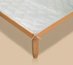 Coprirete trapuntato per letto matrimoniale con lacci