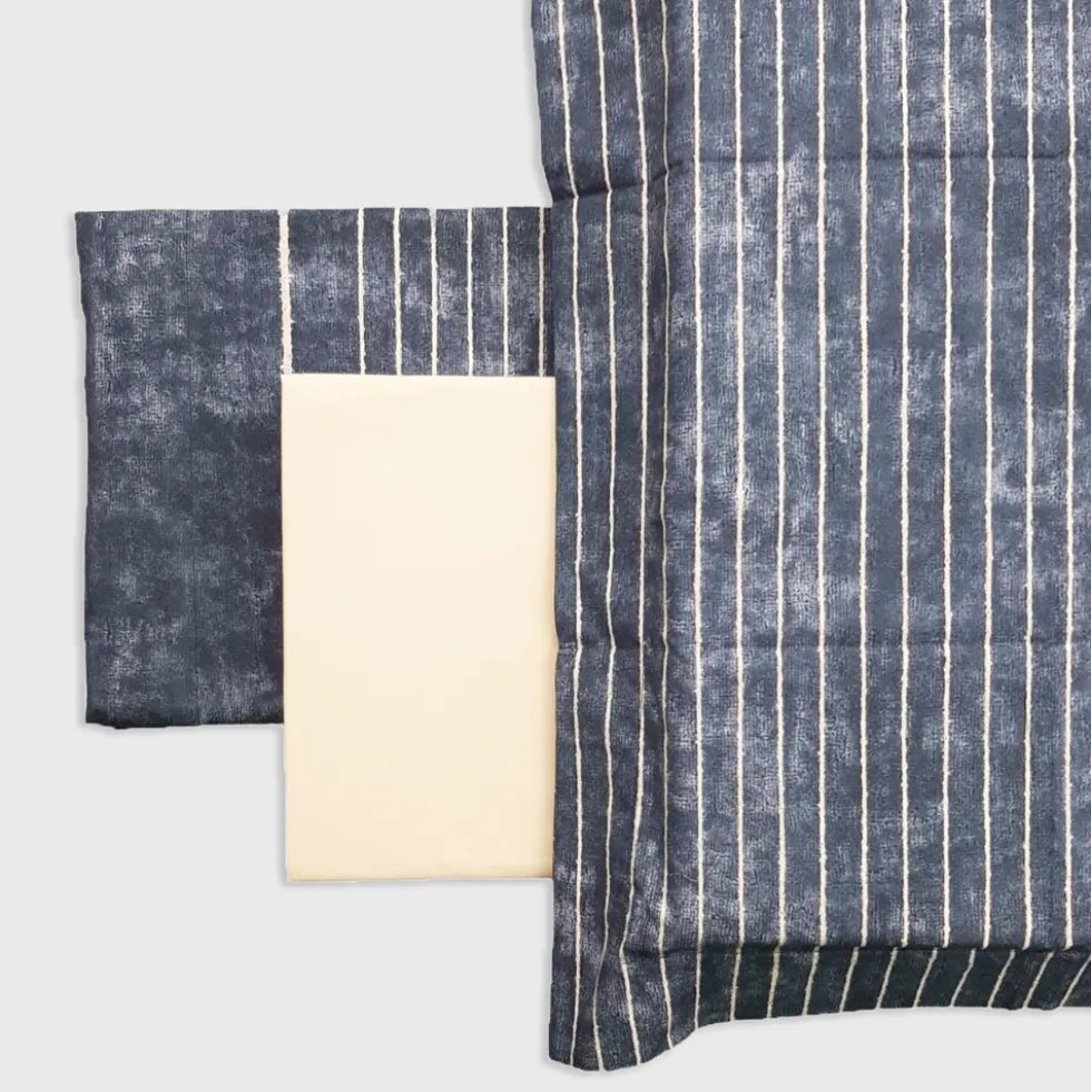 Lenzuola completo in percalle Carrara LINE righe blu navy