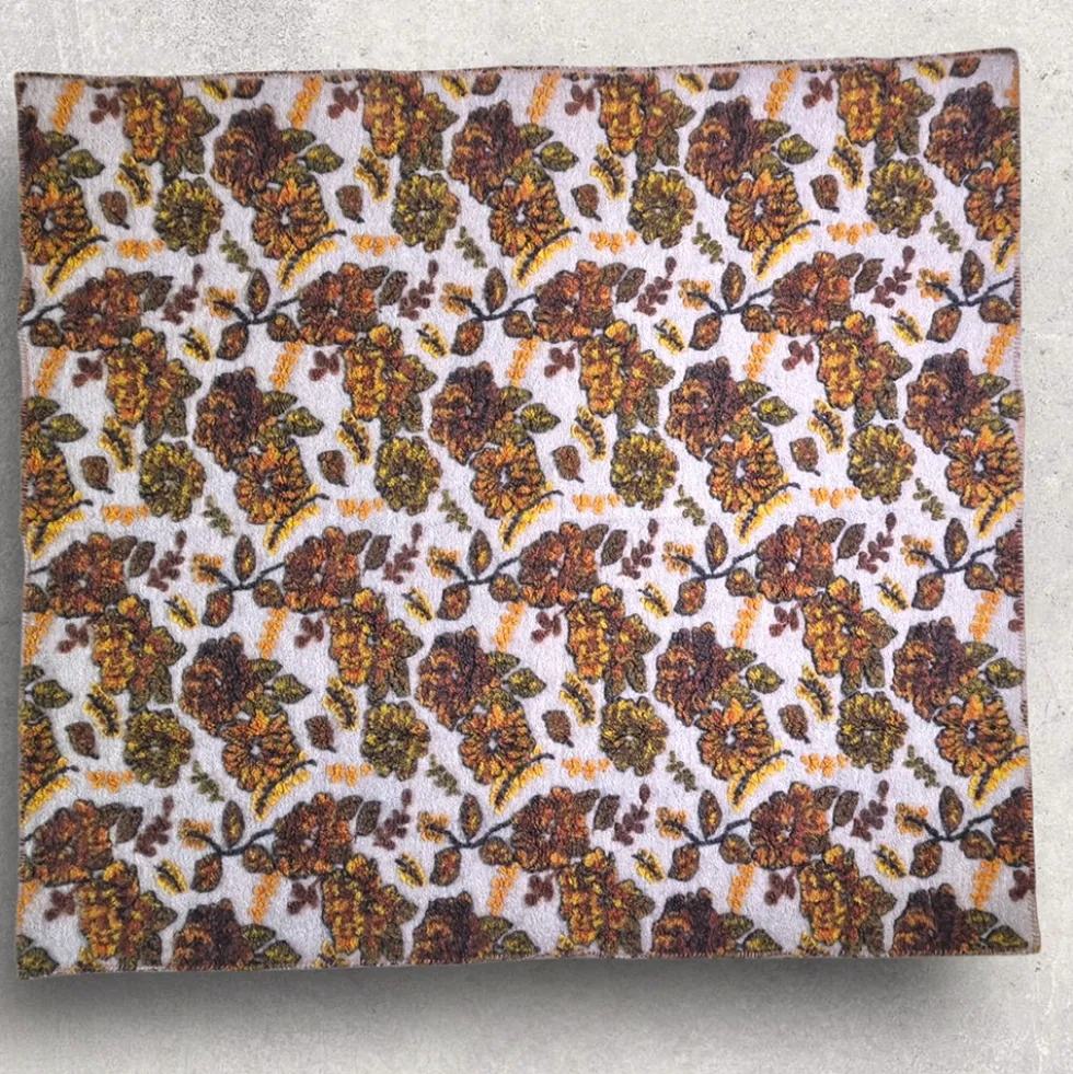 Plaid di Lana Cotta Floreale fondo grigio - Soffice e Accogliente