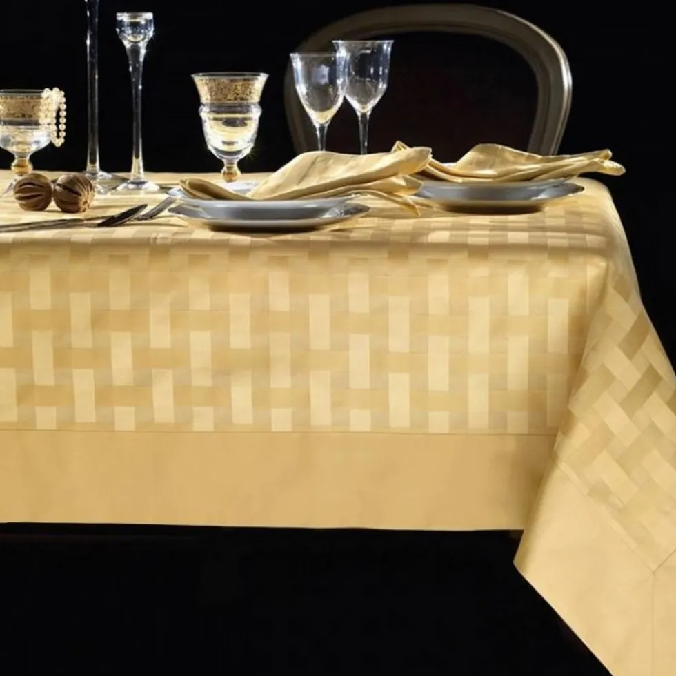 Tovaglia PIAZZA PITTI 150x180 cm in fiandra con 6 tovaglioli oro Intreccio