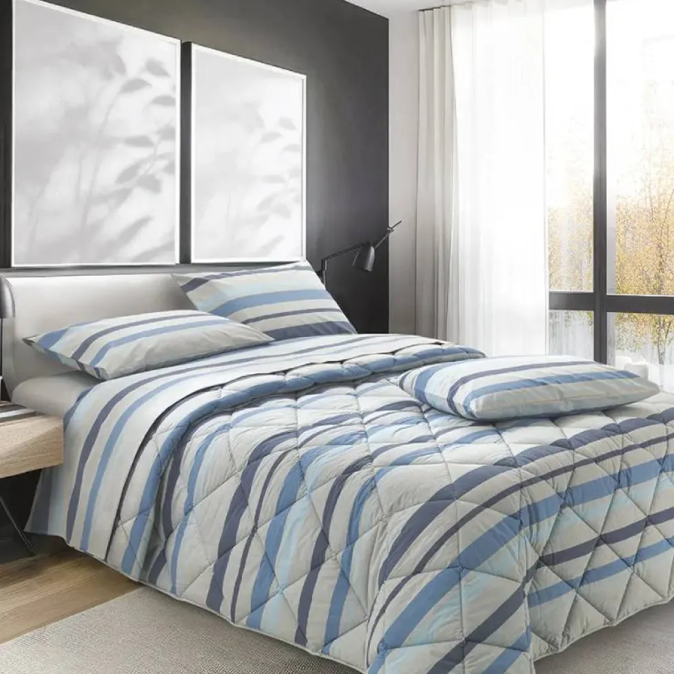 Trapunta Leggera Gabel CHROMO Playcolor a righe blu fondo grigio